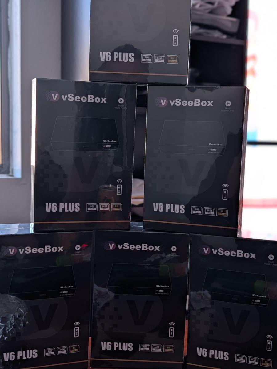 Stacked VSeeBox V6 Plus retail boxes